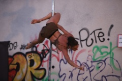 Full Art Acrobatique 15 * 6240 x 4160 * (7.51MB)